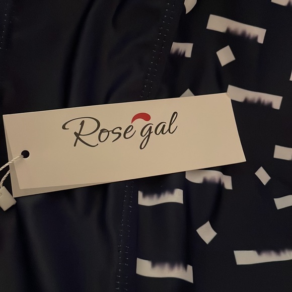 NWT Purple and Blue Bathing Suit Top - Picture 4 of 5